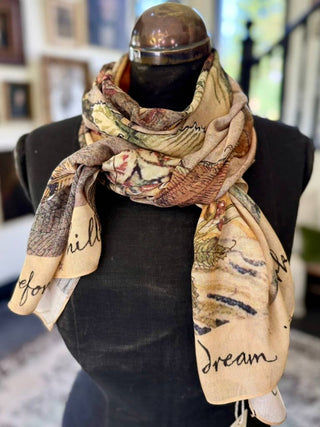 Market of Stars Lovelight Scarf