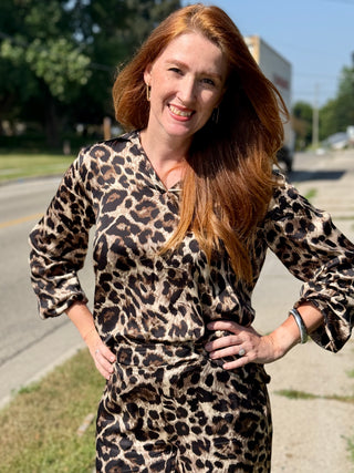Pistache Leopard Split-V Shirt
