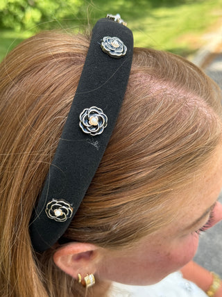 Lyla + Luxe Flower Hairband