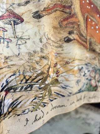 Market of Stars Lovelight Scarf