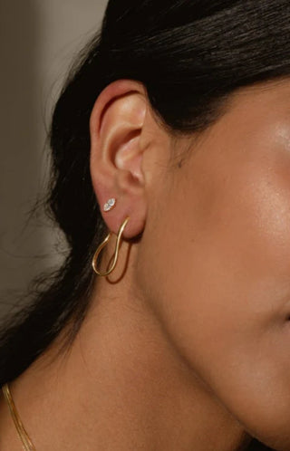Sarah Mulder Ascent Earrings in Gold