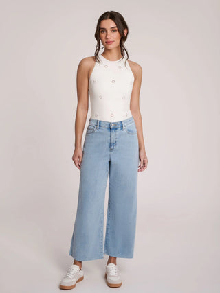 Yoga Denim Cropped Wide Leg Jean in Crisp Wind
