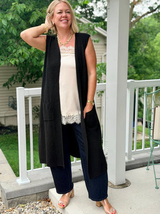 Echo Verde Duster Vest in Black