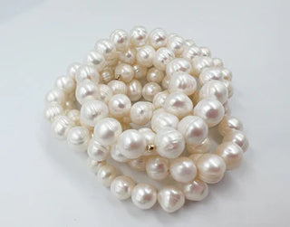 Saskia De Vries Holiday Pearl Bracelets (3 colours)
