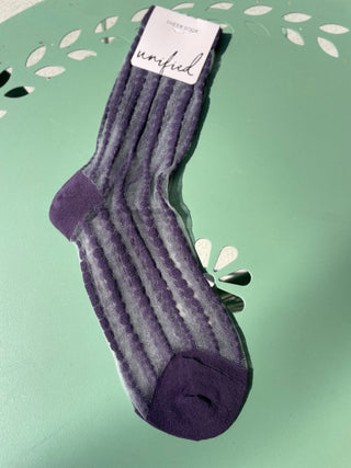 Unified Sheer Bubbles Socks in Plum