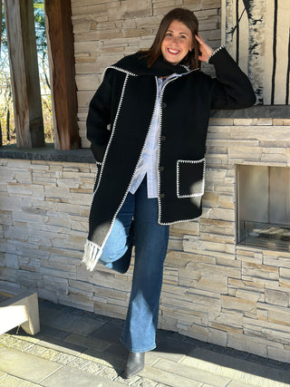 Lyla + Luxe Delaney Short Coat