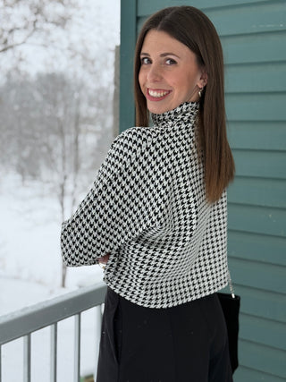 LaLune Stretchy Houndstooth Top