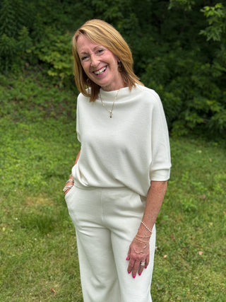 *Pre-Order Beddome Demi-Knit Cream Short-Sleeve Funnel Neck