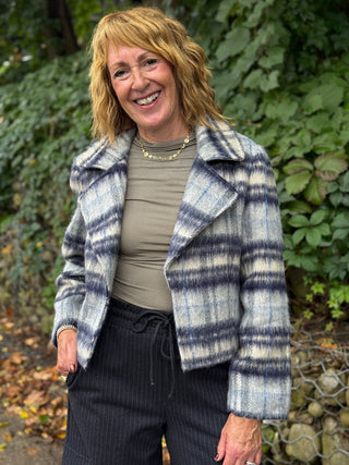 Pistache Microfine Taupe Mockneck
