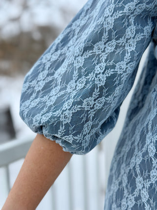 Hilary MacMillan Denim Lace Puff Sleeve Blouse