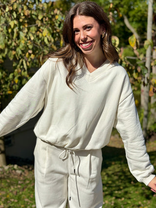 Paper Label Emma V Neck Blouson in Gardenia