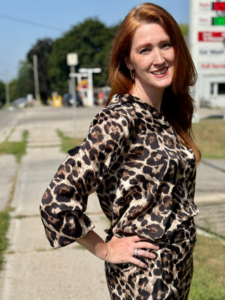 Pistache Leopard Split-V Shirt