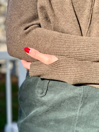 Naïf Kent Cashmere Pullover in Dark Taupe