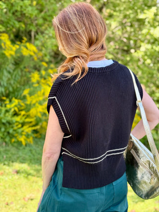 Paper Label Ash Vest in Black