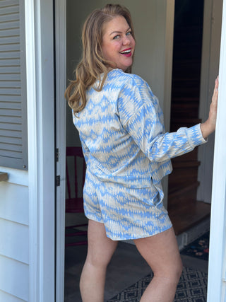 Astrid Lazy Day Short in Blue Dream