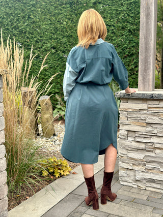 Eve Gravel Veleta Shirt Dress