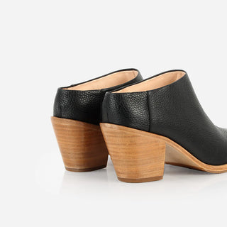 Poppy Barley Leather Heeled Mule in Black