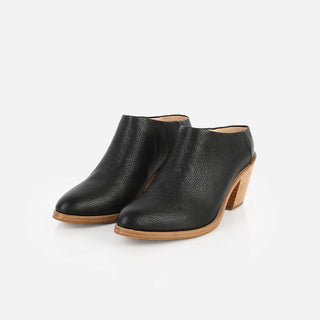 Poppy Barley Leather Heeled Mule in Black