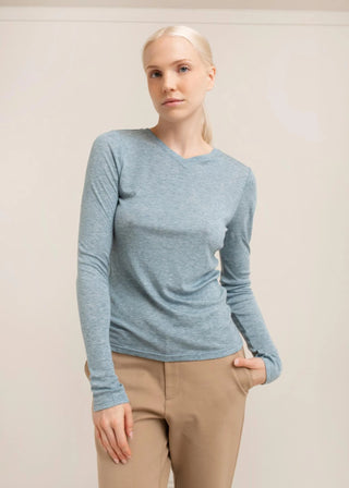 Paper Label Nisa V-Neck in Smoky Blue