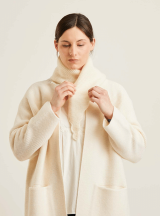 Naïf Mutti Triangle Scarf