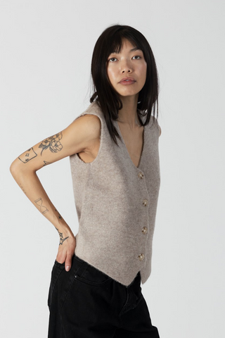 *DOORCRASHER* Lyla + Luxe Lolly Knit Vest