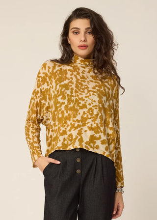 Cokluch Polly Top in Curry