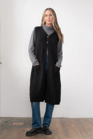 Echo Verde Duster Vest in Black