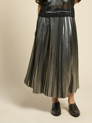 Chlo by Cokluch Metallic Silver Feyer Skirt